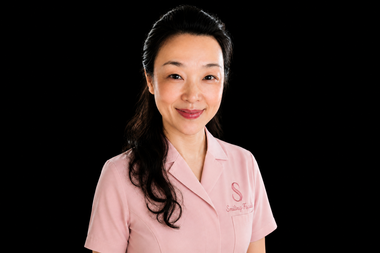 wei, licensed Florida Full Specialist at Smiling Facials